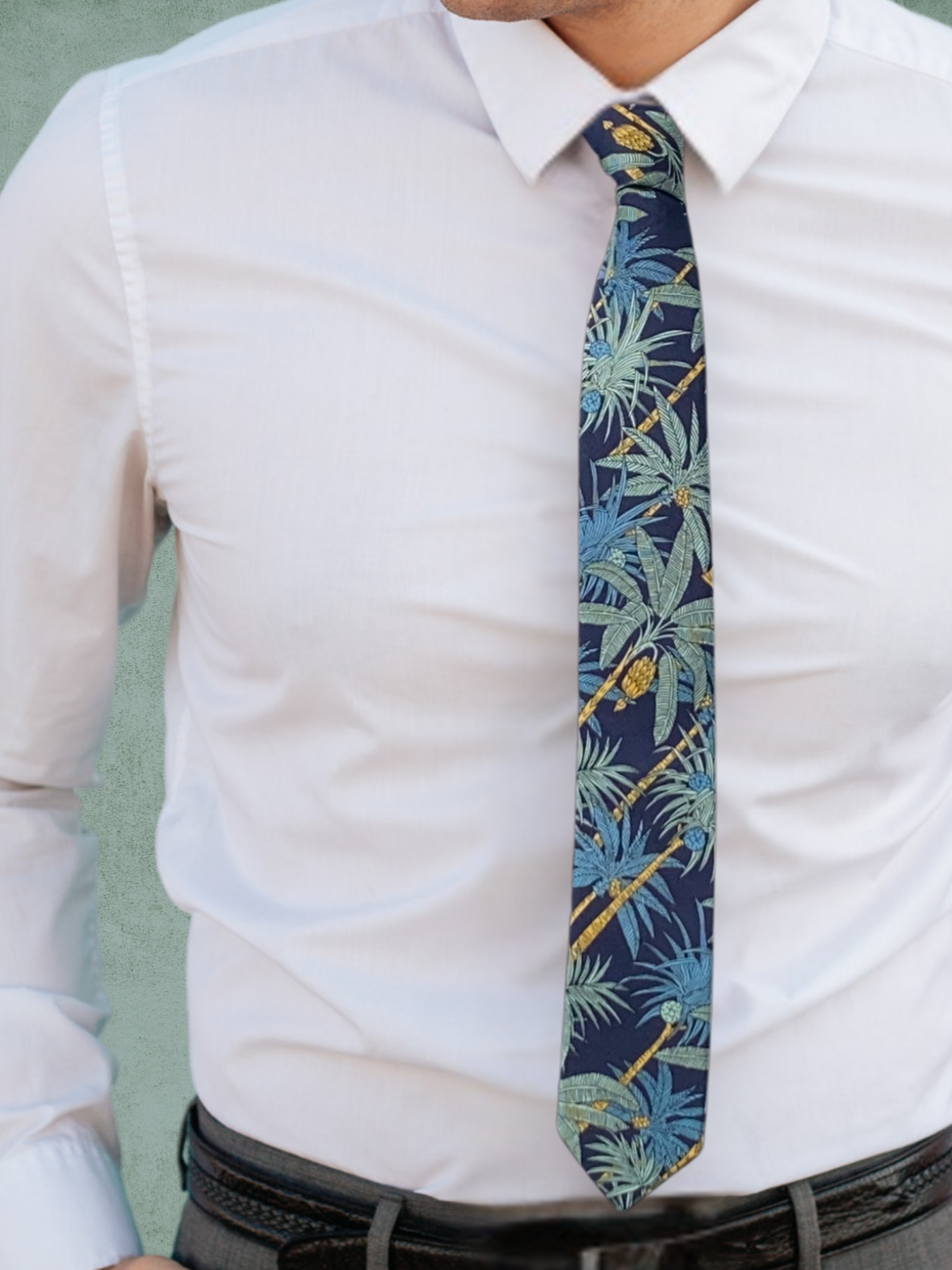 greenery tie